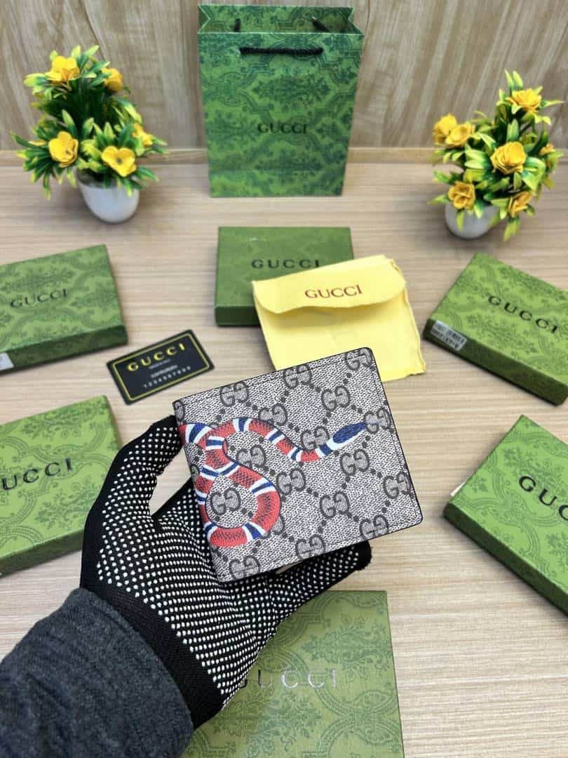 GUCCI_WALLET_V809