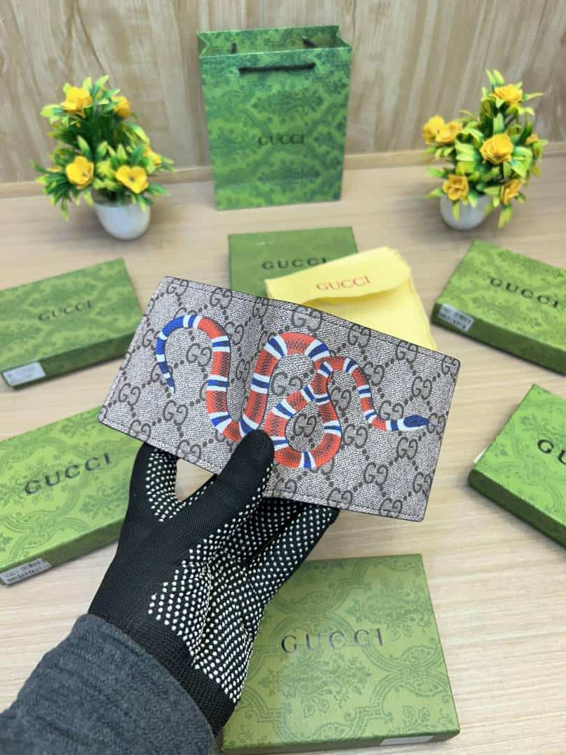 GUCCI_WALLET_V809
