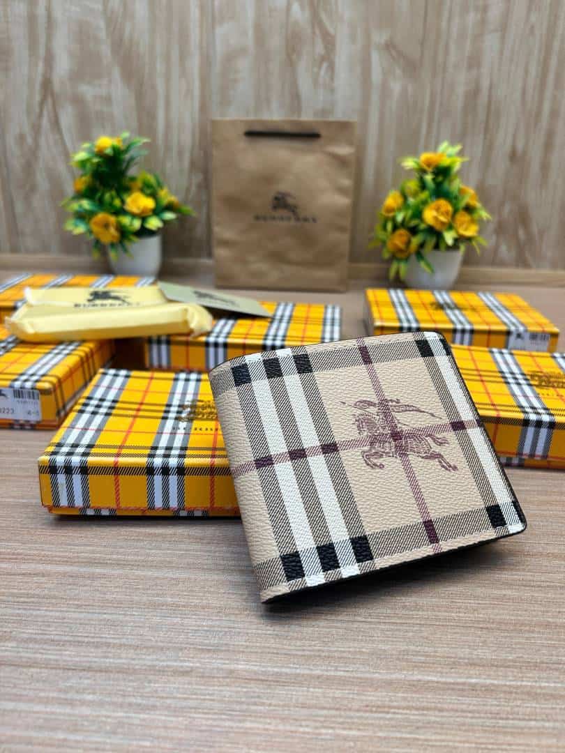 BURBERRY_WALLET_V806