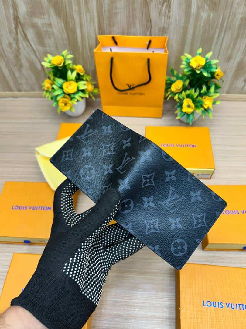 LOUIS_VUITTON_WALLET_V802