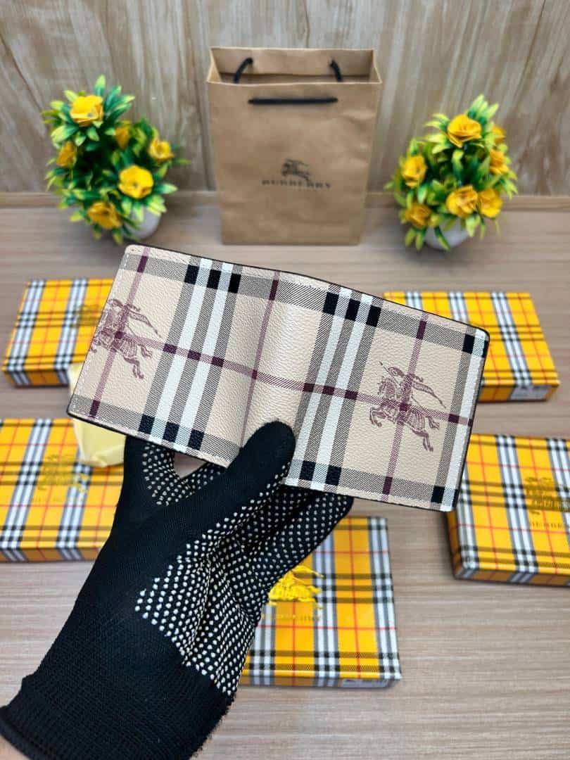 BURBERRY_WALLET_V780