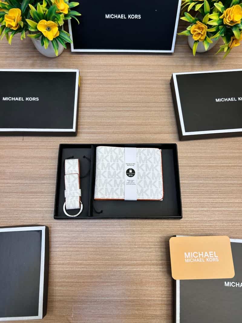 MICHAEL_KORS_keychain_Wallet_774