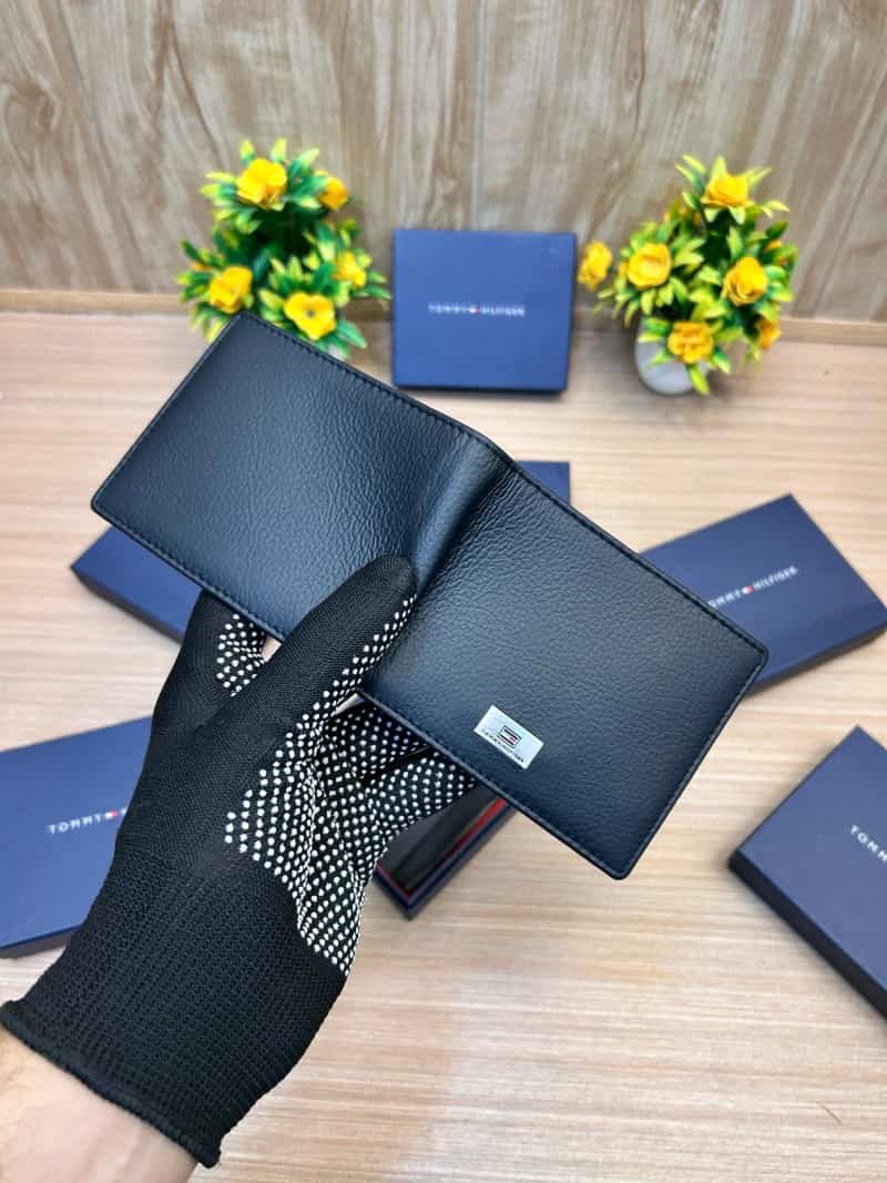Tommy_Hilfiger_Wallet_V768