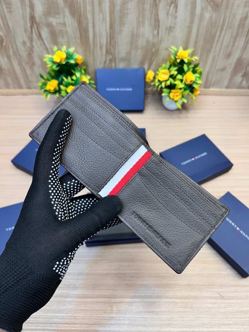 Tommy_Hilfiger_Wallet_V767