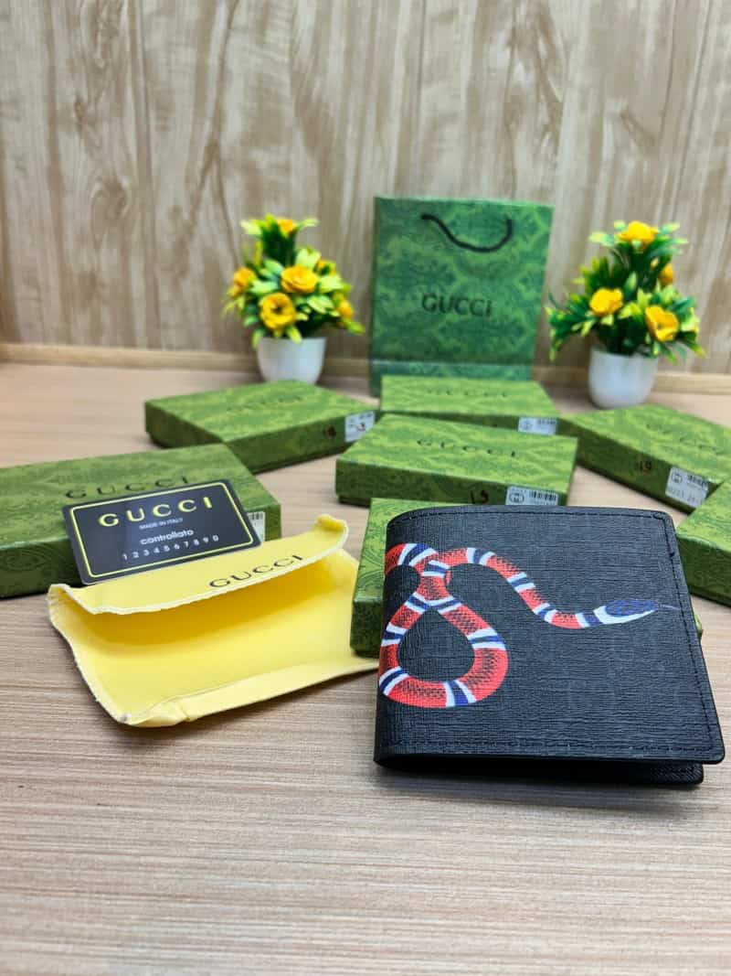 GUCCI_WALLET_V755
