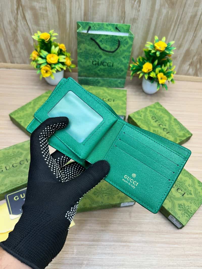 GUCCI_WALLET_V740