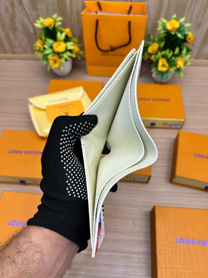 LOUIS_VUITTON_WALLET_V738