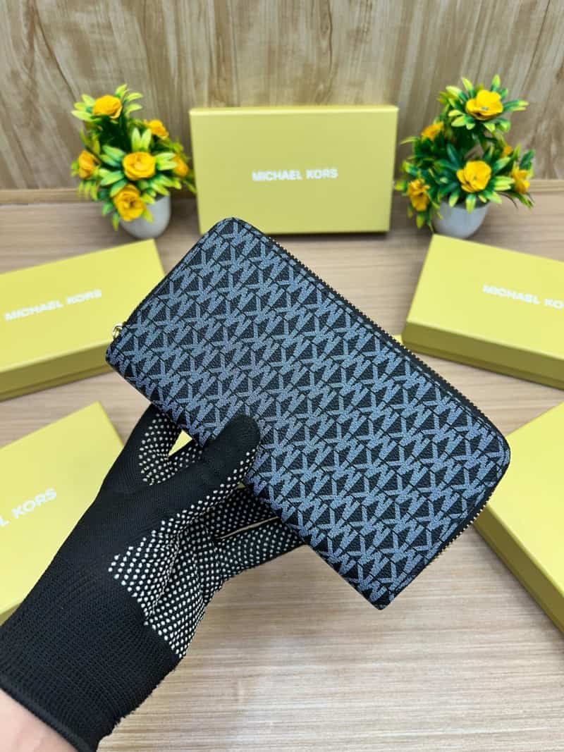 MICHAEL_KORS_LONG_WALLET_V735