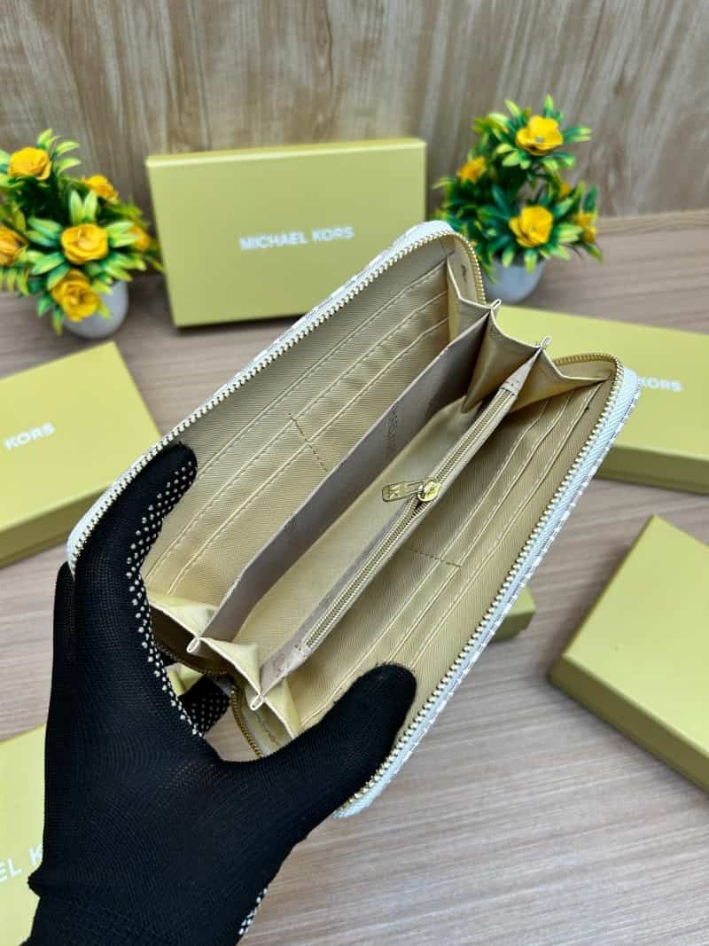 MICHAEL_KORS_LONG_WALLET_V733