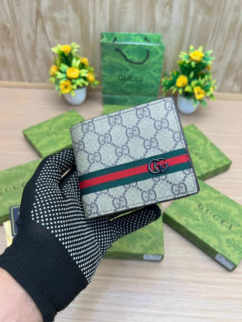 GUCCI_WALLET_V730