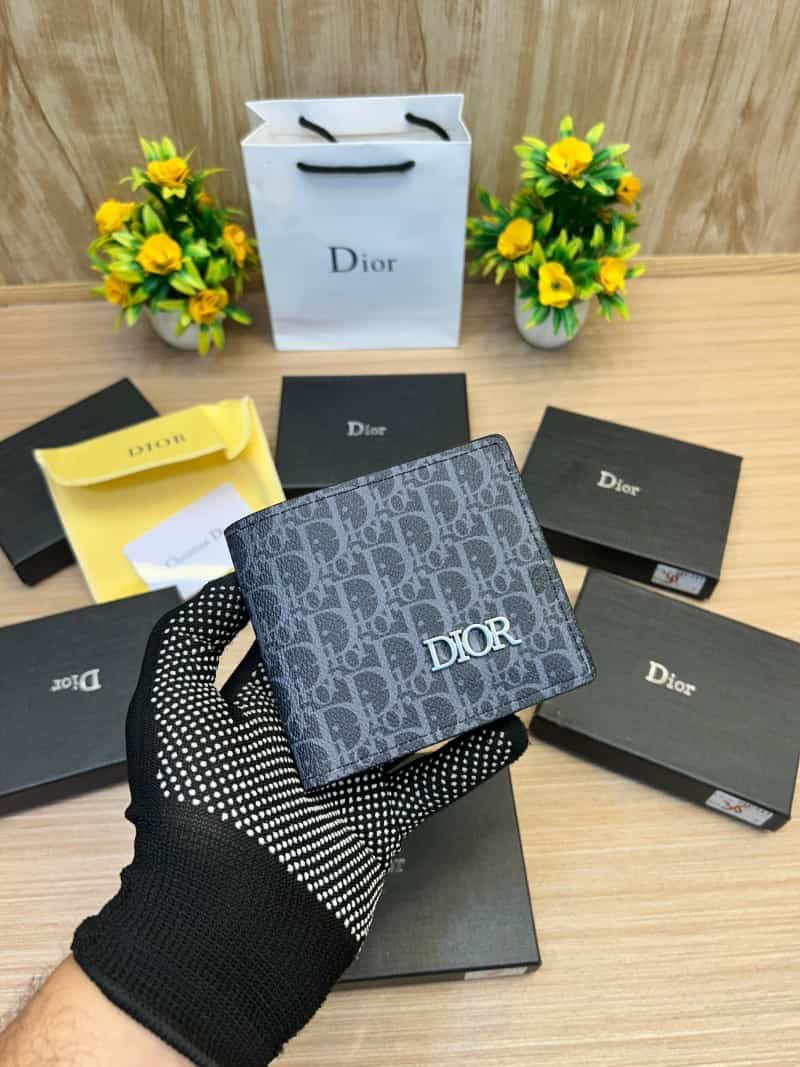 DIOR_WALLET_V718