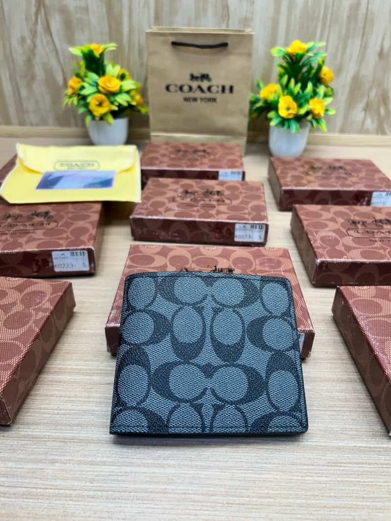COACH_WALLET_V711