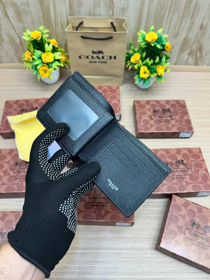 COACH_WALLET_V711