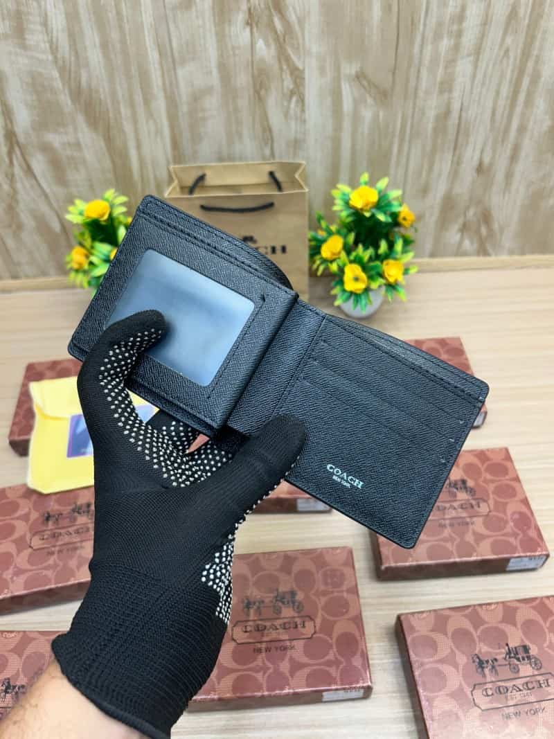 COACH_WALLET_V712