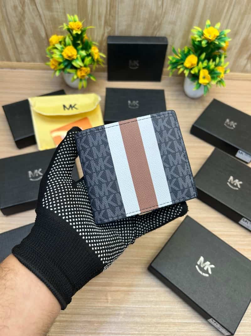 MICHAEL_KORS_Wallet_701