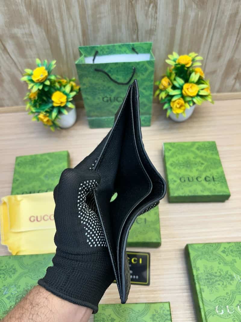 GUCCI_WALLET_V695