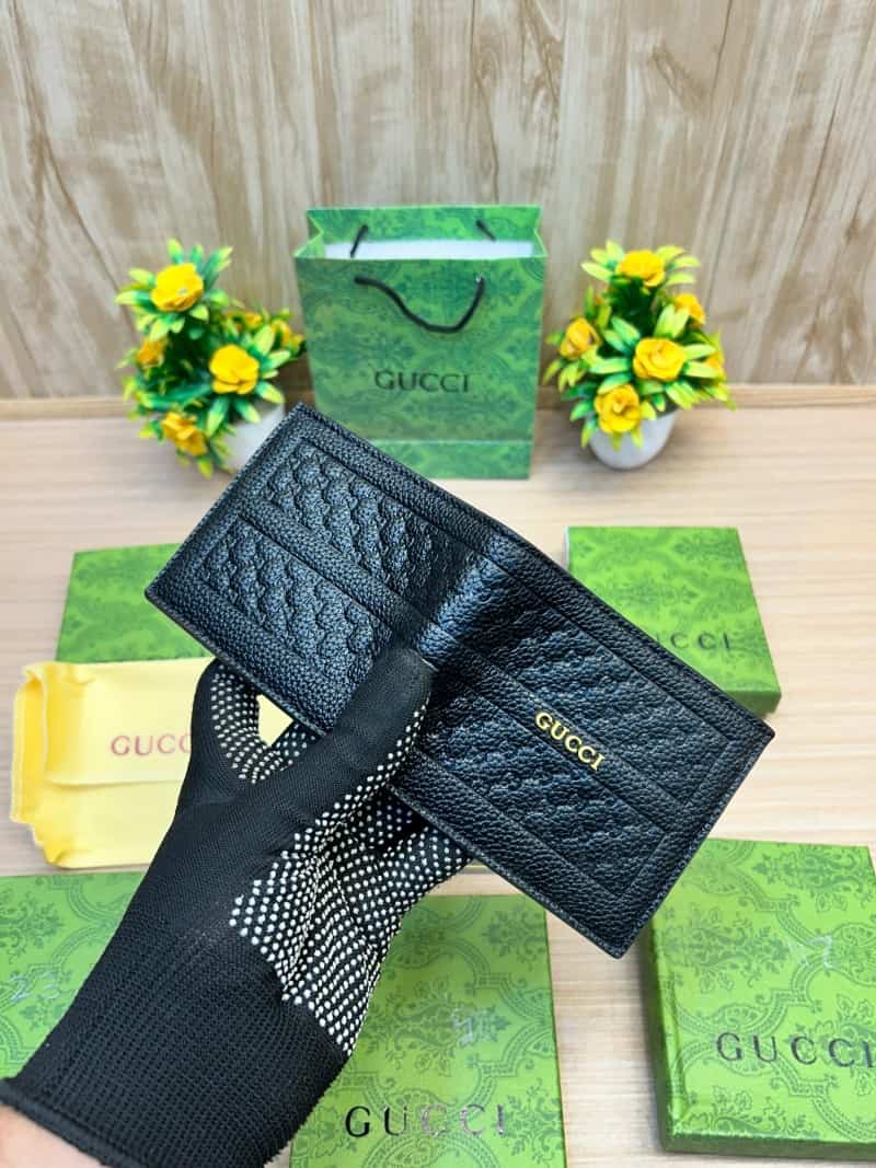 GUCCI_WALLET_V694