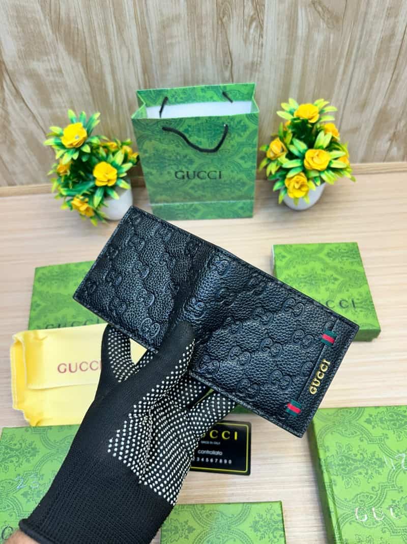 GUCCI_WALLET_V695