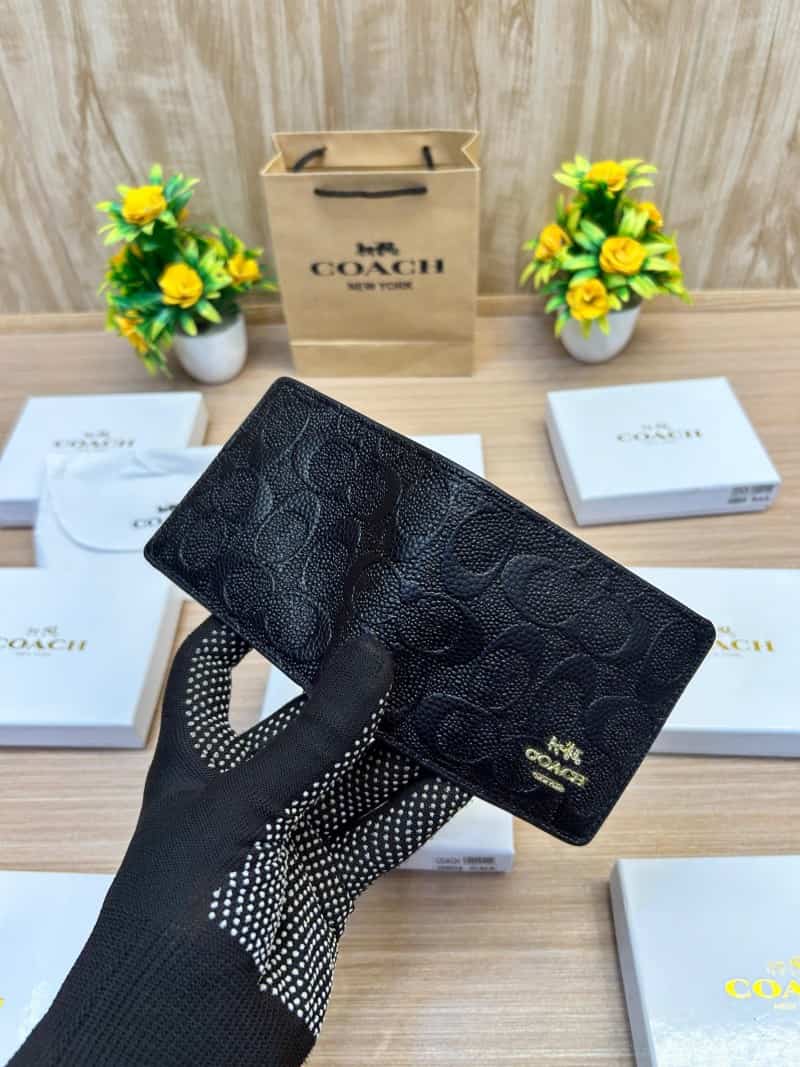 COACH_WALLET_V691