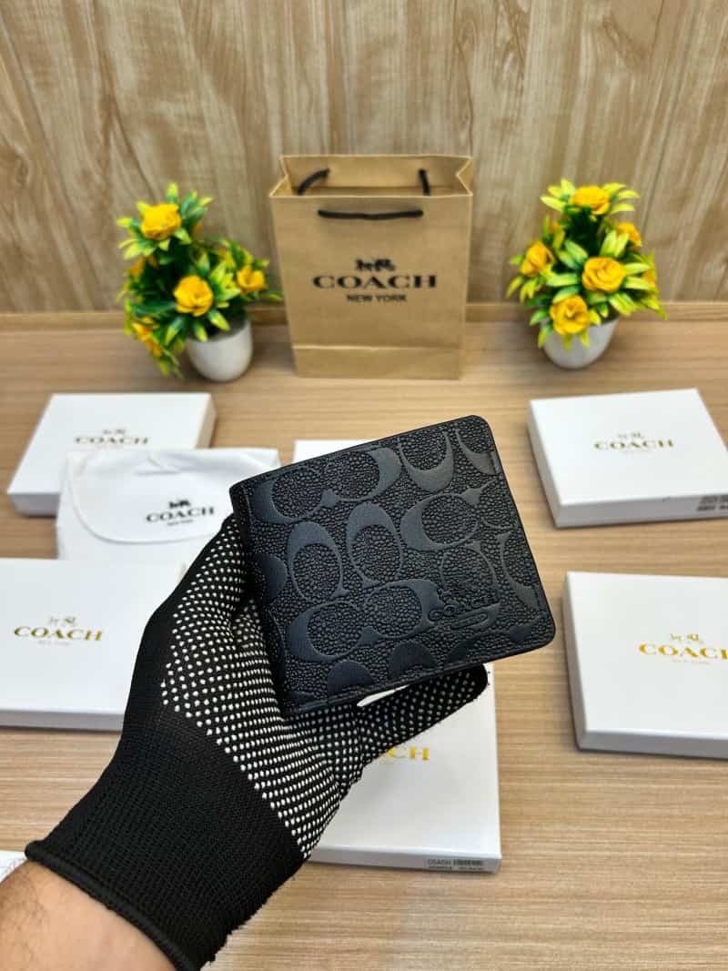 COACH_WALLET_V690