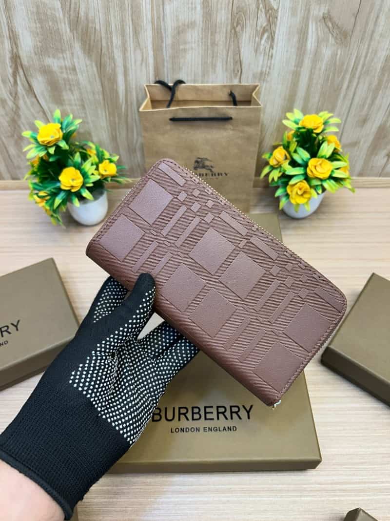 BURBERRY_LONG_WALLET_V684