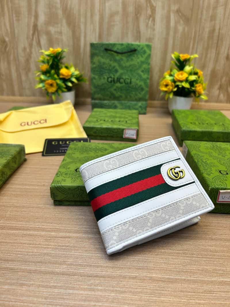 GUCCI_WALLET_V677