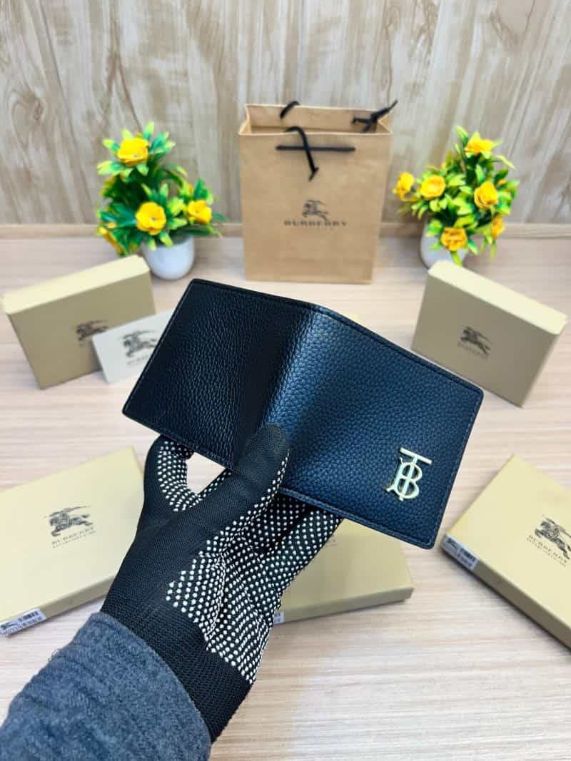 BURBERRY_WALLET_V666
