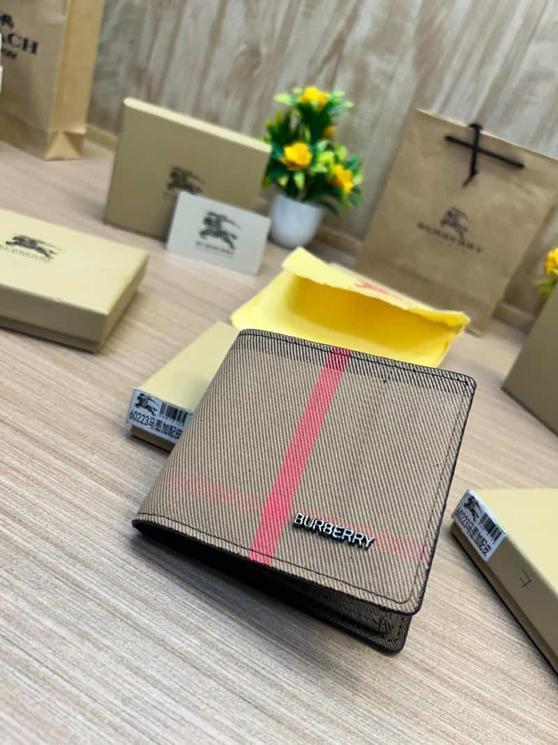 BURBERRY_WALLET_V668