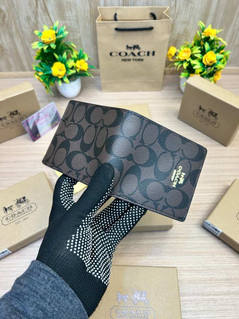COACH_WALLET_V664