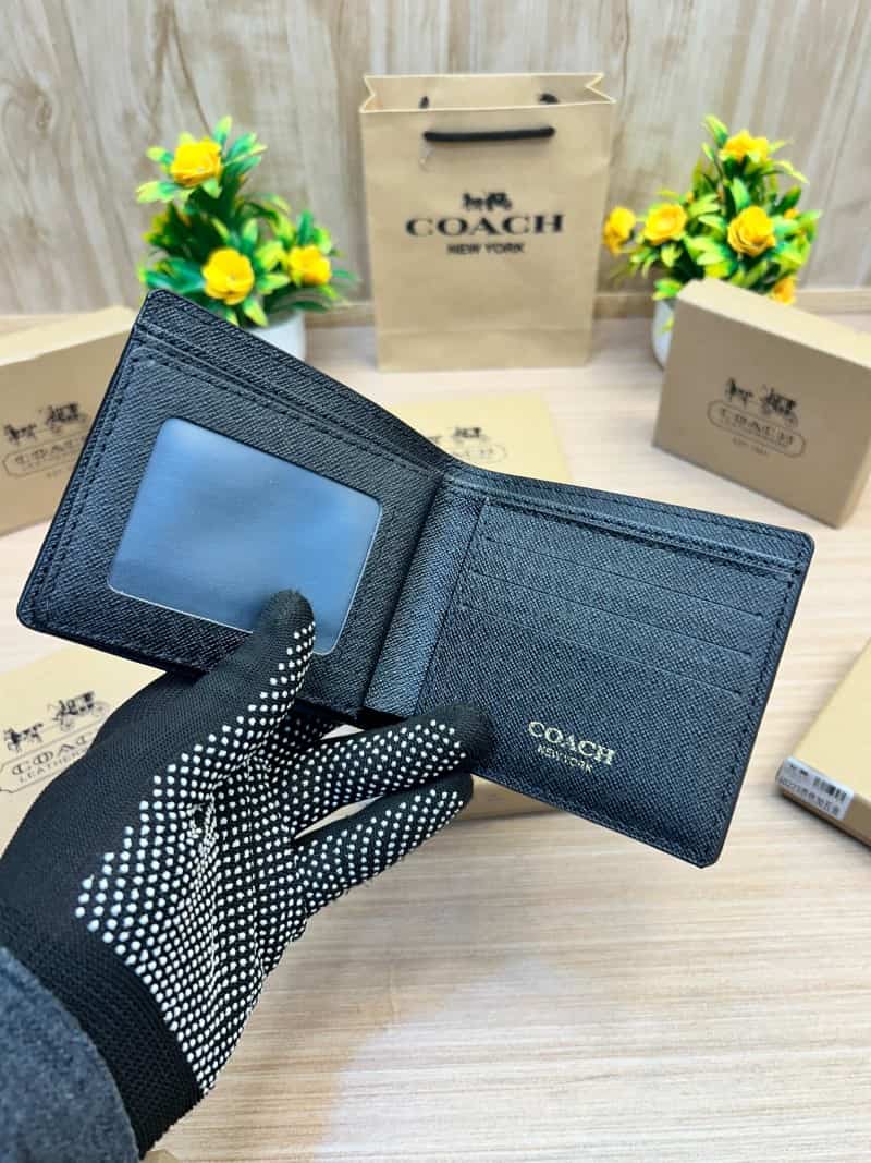 COACH_WALLET_V665