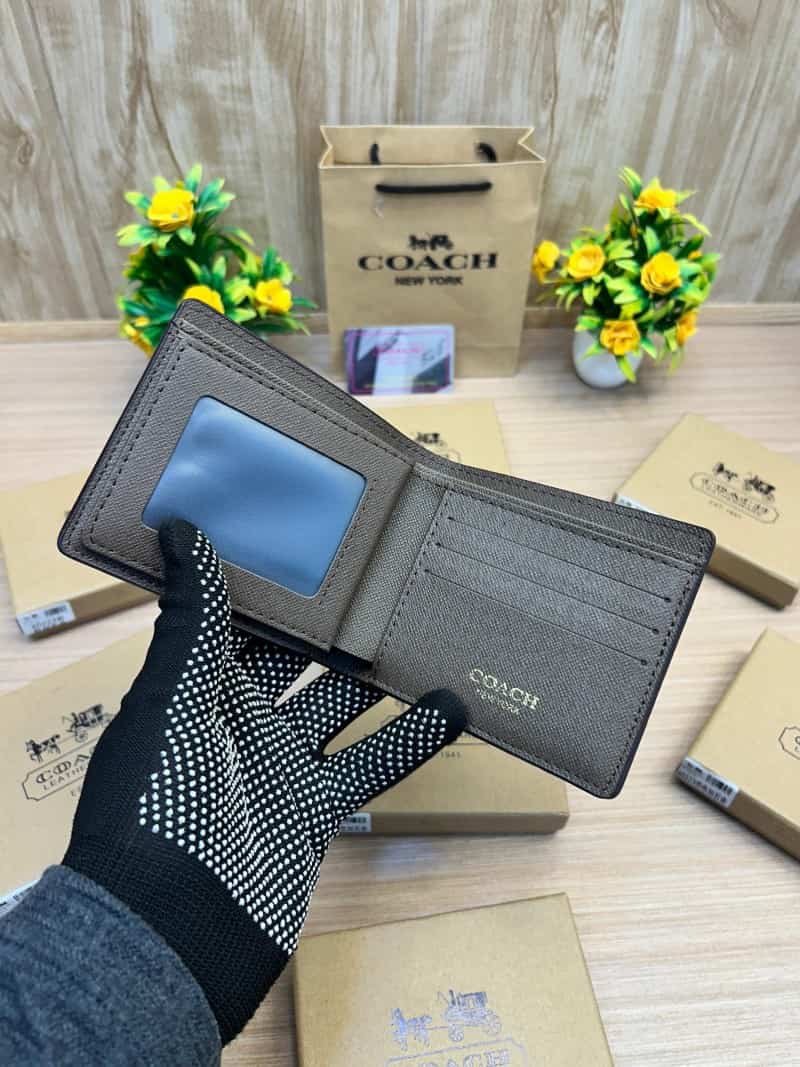 COACH_WALLET_V663