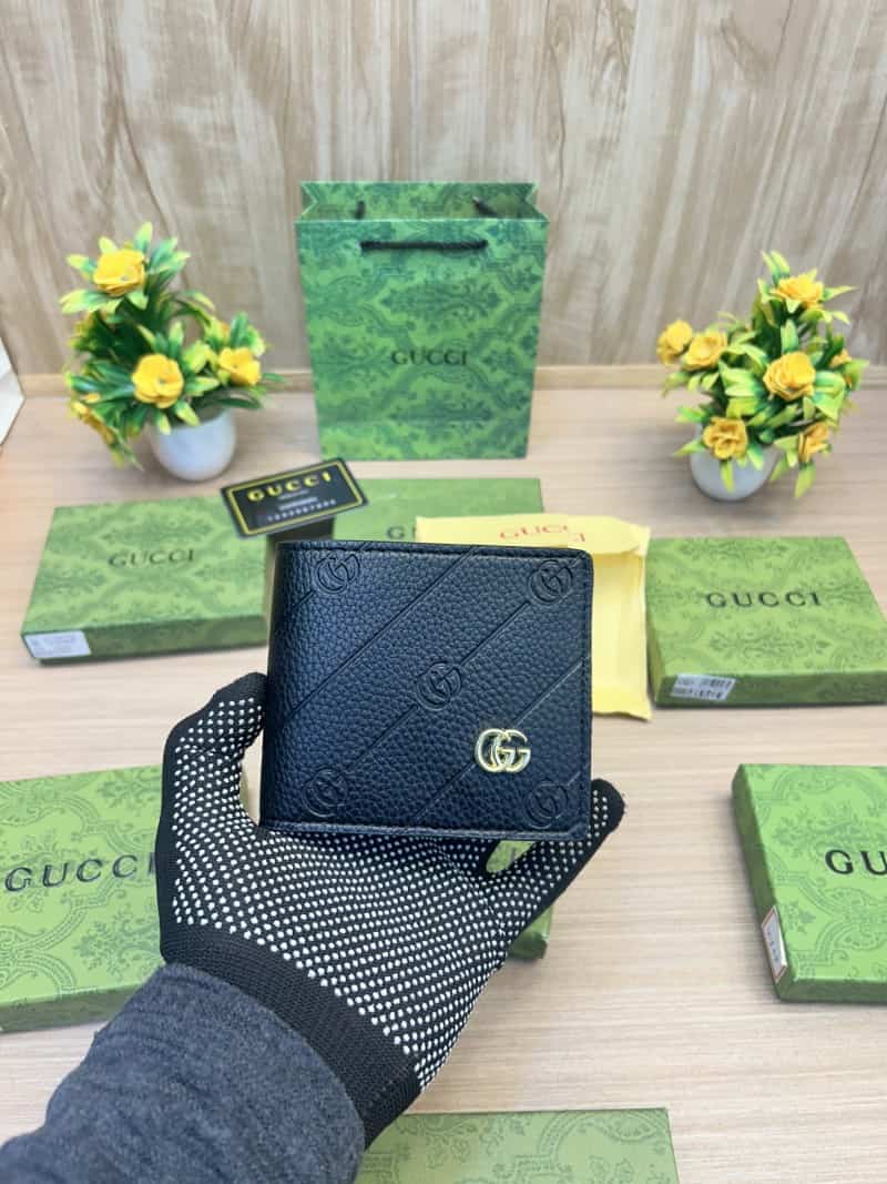 GUCCI_WALLET_V662