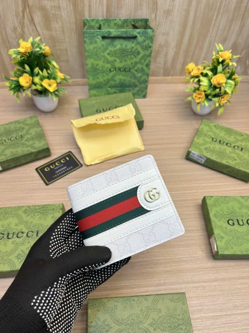 GUCCI_WALLET_V659
