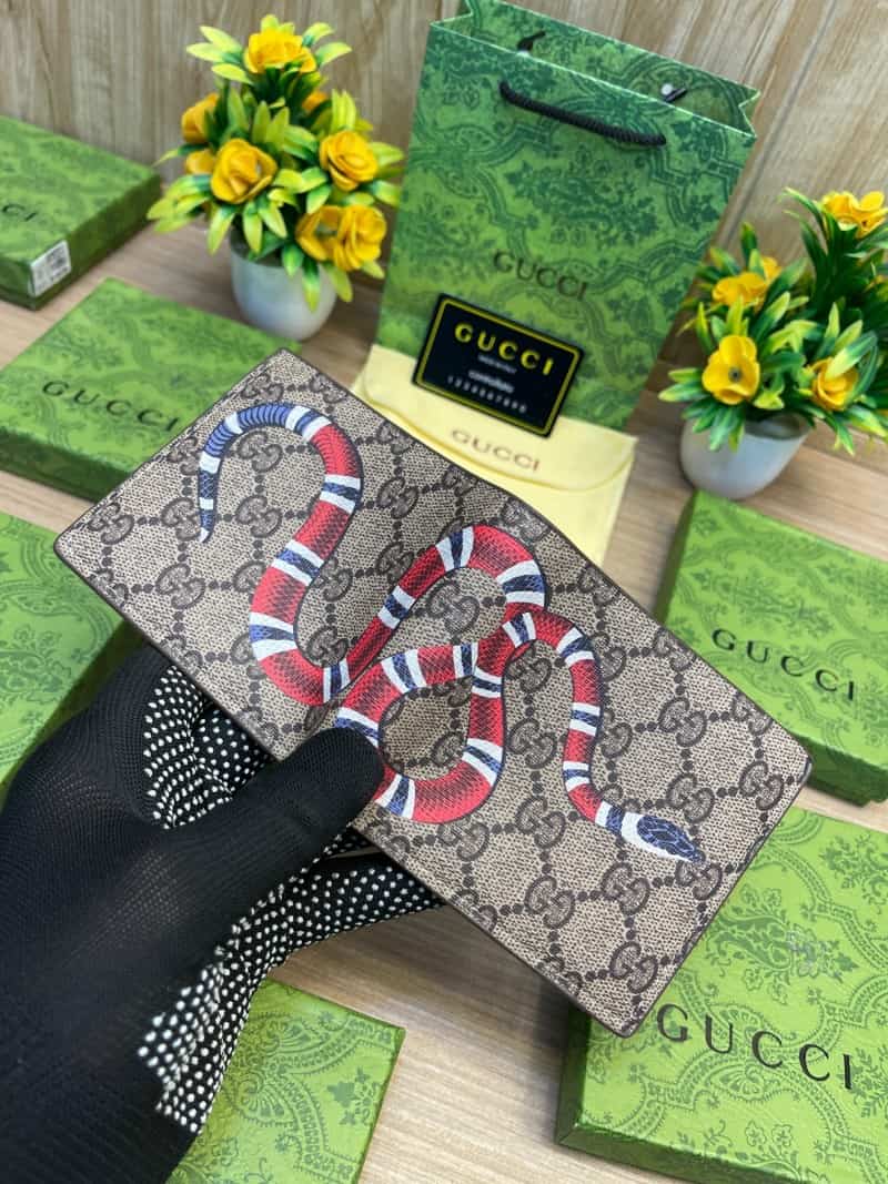 GUCCI_WALLET_V644