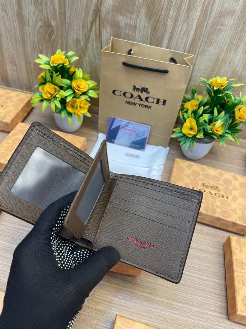COACH_WALLET_V632