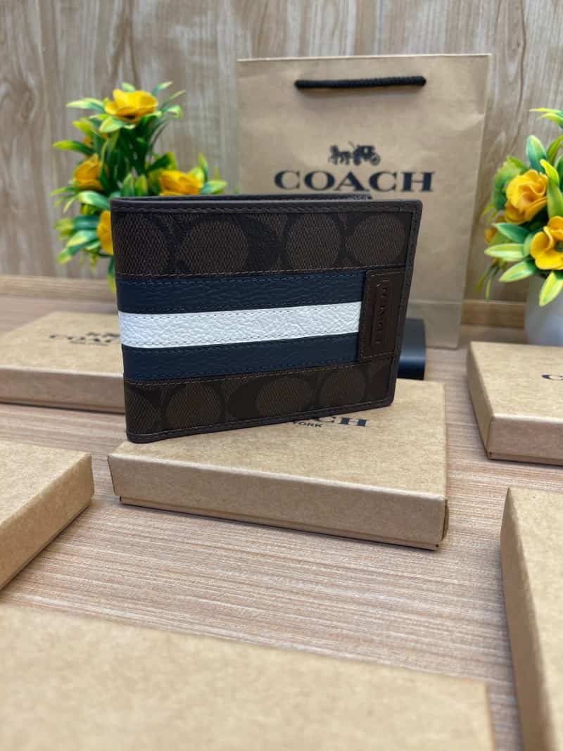 COACH_WALLET_V630