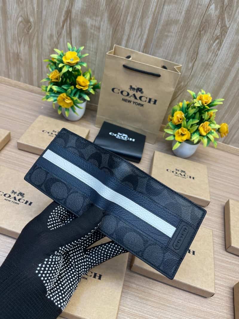 COACH_WALLET_V629