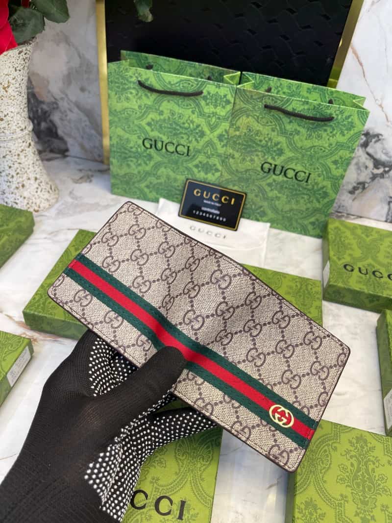 GUCCI_WALLET_V619