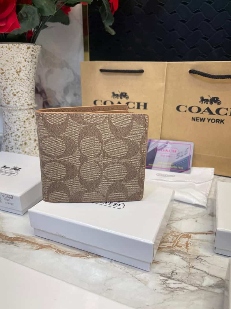 COACH_WALLET_V616
