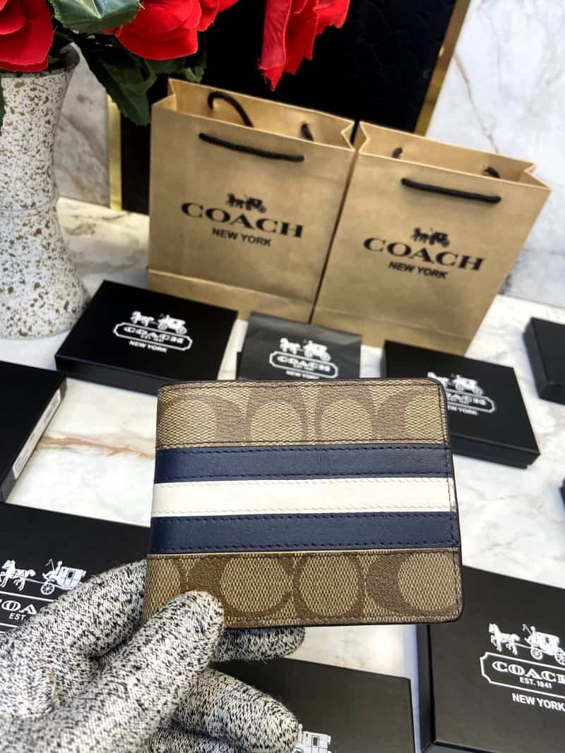 COACH_WALLET_V606