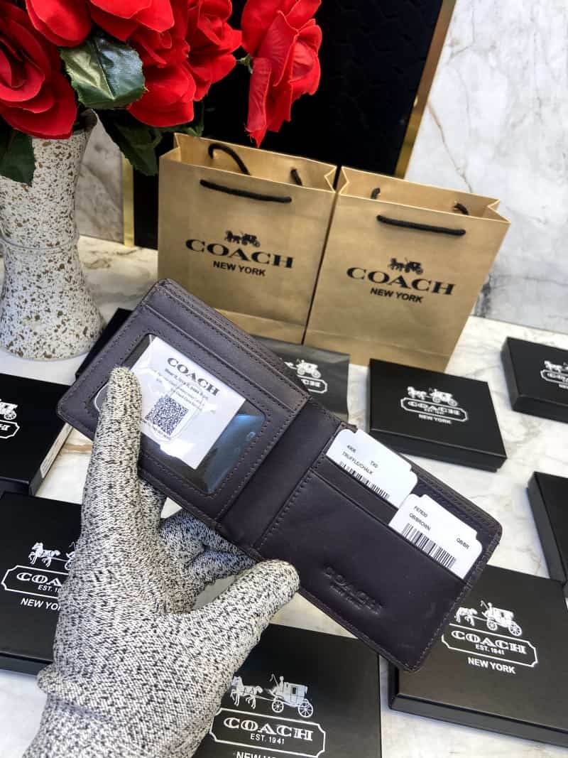 COACH_WALLET_V606