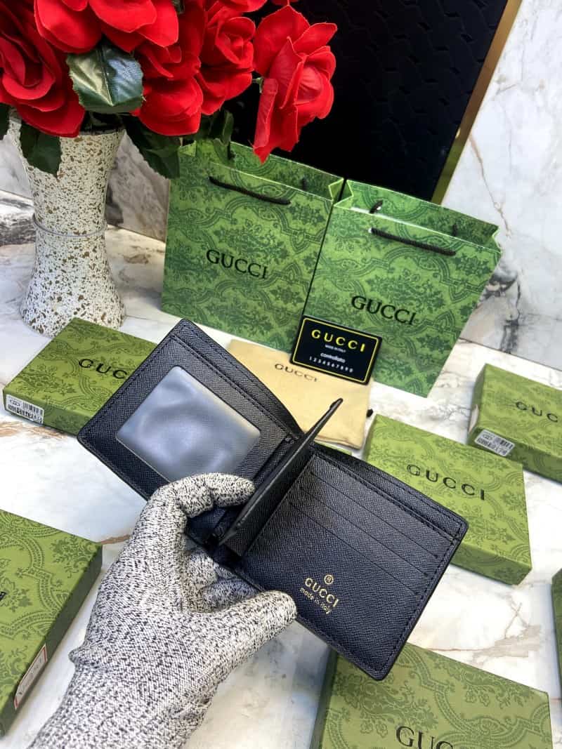 GUCCI_WALLET_V602