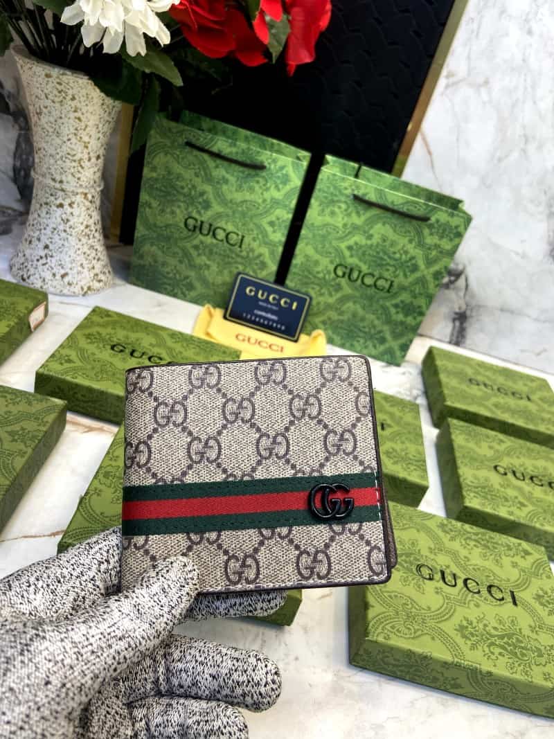 GUCCI_WALLET_V595
