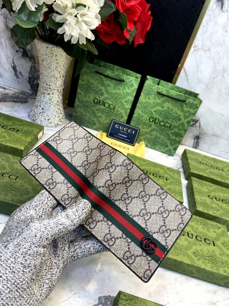 GUCCI_WALLET_V595