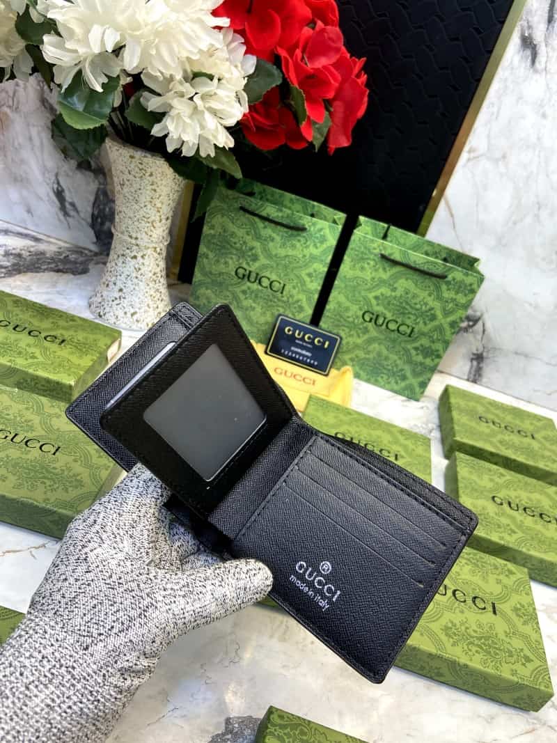 GUCCI_WALLET_V594