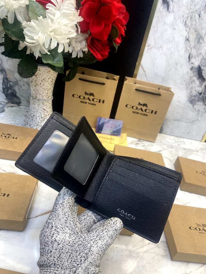 COACH_WALLET_V574