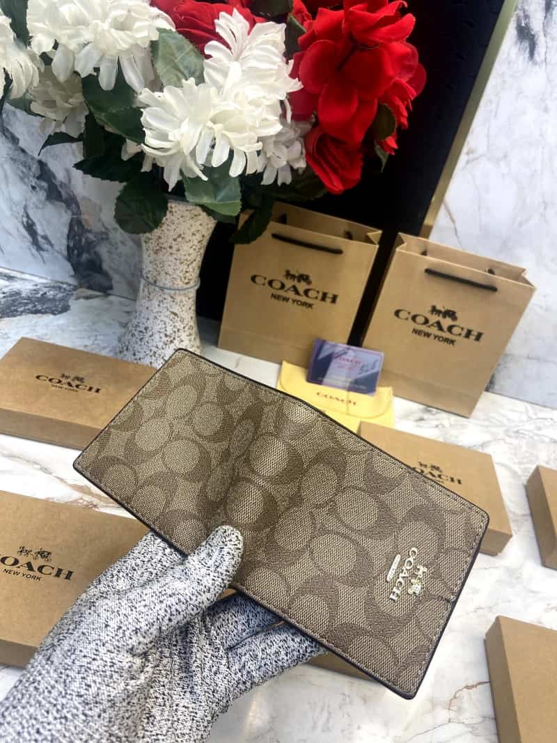 COACH_WALLET_V573
