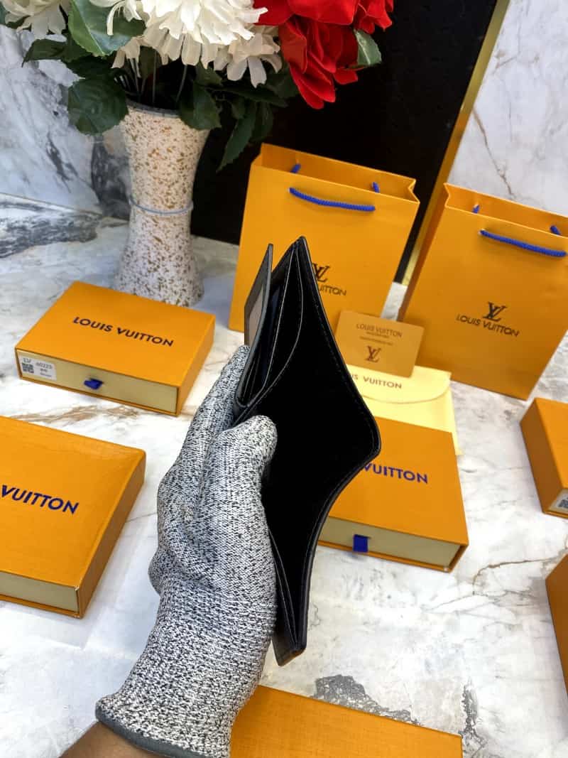 LOUIS_VUITTON_WALLET_V571