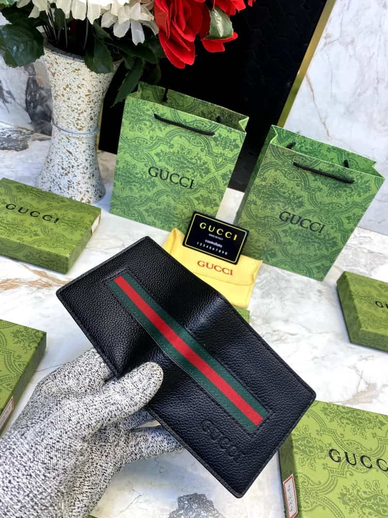 GUCCI_WALLET_V566