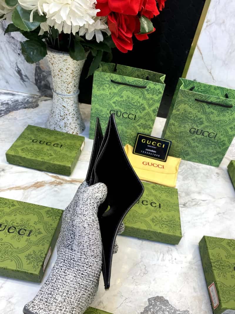 GUCCI_WALLET_V566
